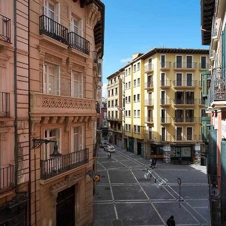 Apartamento Ayla Ayuntamiento Παμπλόνα Εξωτερικό φωτογραφία