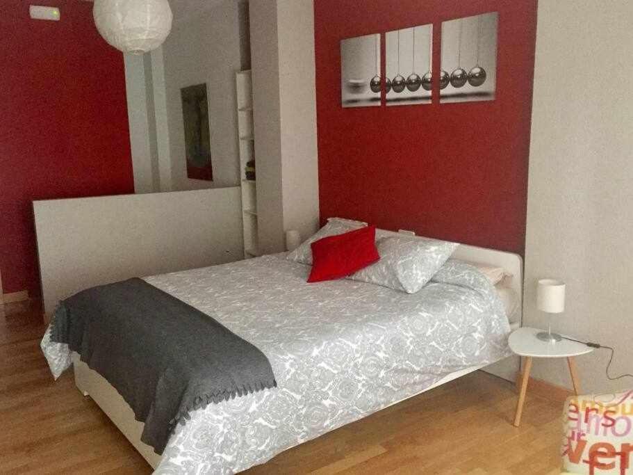 Apartamento Ayla Ayuntamiento Παμπλόνα Εξωτερικό φωτογραφία