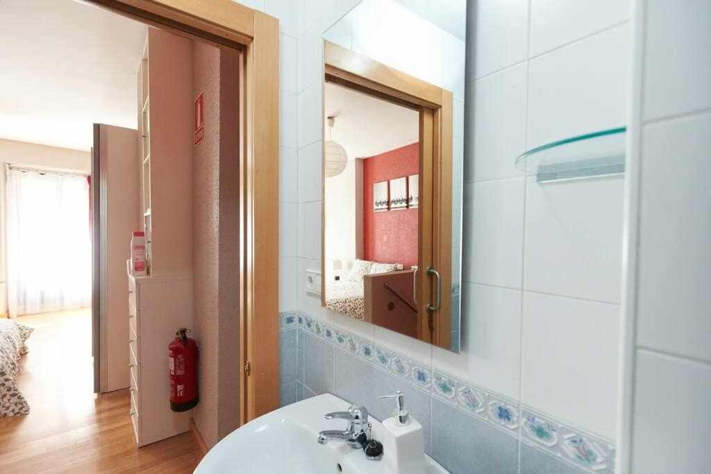 Apartamento Ayla Ayuntamiento Παμπλόνα Εξωτερικό φωτογραφία
