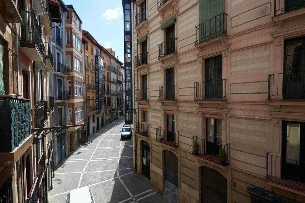 Apartamento Ayla Ayuntamiento Παμπλόνα Εξωτερικό φωτογραφία