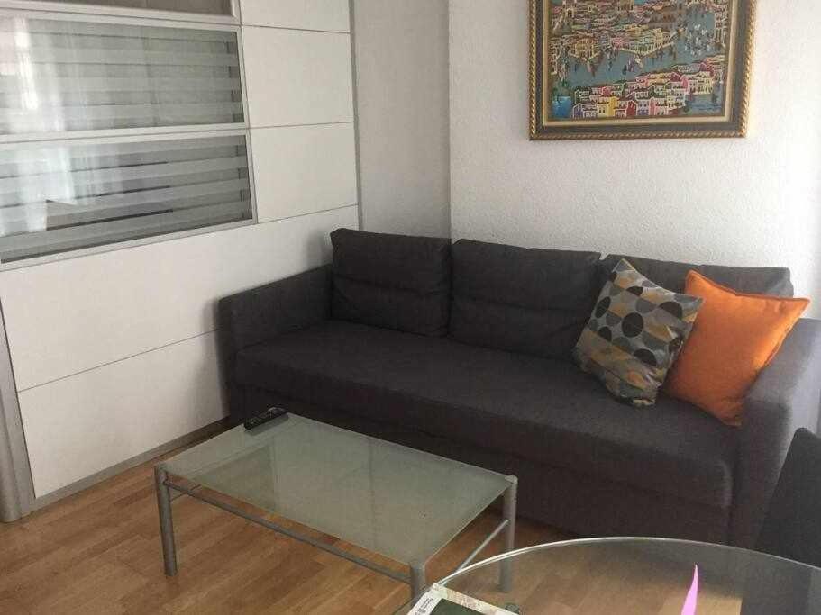 Apartamento Ayla Ayuntamiento Παμπλόνα Εξωτερικό φωτογραφία